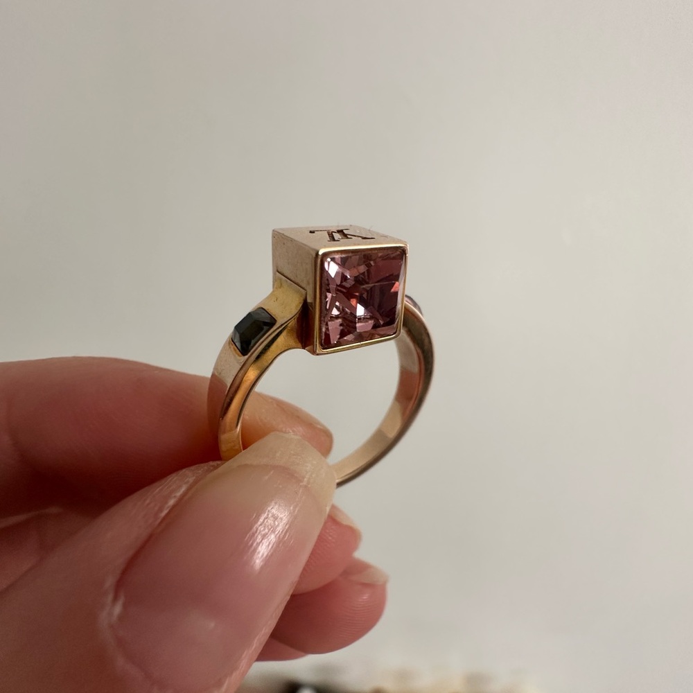 Purple and Red LV Gamble Ring Size 6 - Picture 3 of 5